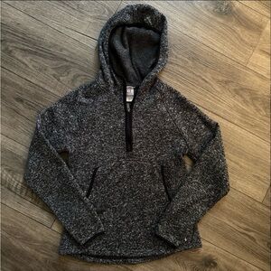 Avalanche Women's Black V-Neck Sweater